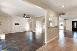925 Lombardy Dr, Plano, TX 75023 - Photo 11