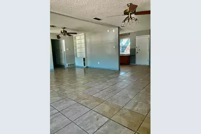 4703 Bedford Drive, Mesquite, TX 75150 - Photo 5