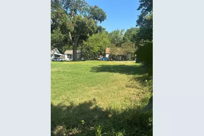 735 W 1st Avenue, Corsicana, TX 75110 - Photo 3