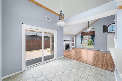 6315 Fairlane Drive, Arlington, TX 76001 - Photo 13