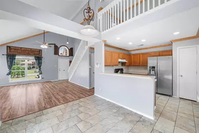 6315 Fairlane Drive, Arlington, TX 76001 - Photo 7
