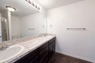 521 Brazos Hills Dr, Weatherford, TX 76087 - Photo 9