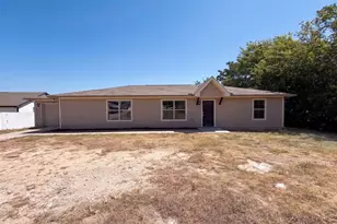 521 Brazos Hills Dr, Weatherford, TX 76087 - Photo 1