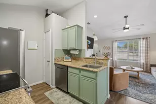 1030 Palomino Dr, Little Elm, TX 75068 - Photo 9