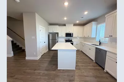 920 Cooksey Court #B, Grandview, TX 76050 - Photo 7