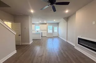 920 Cooksey Ct, Grandview, TX 76050 - Photo 5