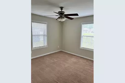 309 Baker Street, Lindale, TX 75771 - Photo 17