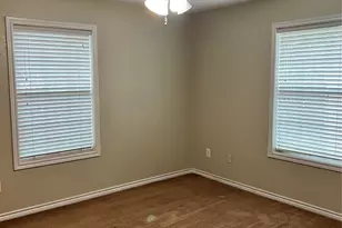 309 Baker St, Lindale, TX 75771 - Photo 5