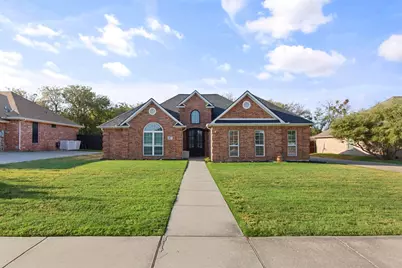 417 Valley View Lane, Krum, TX 76249 - Photo 1