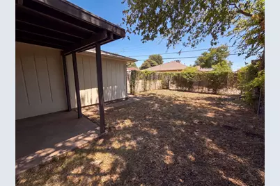 4824 Berridge Lane, Dallas, TX 75227 - Photo 17