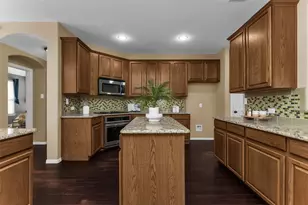 11701 Lampwick Ln, Frisco, TX 75035 - Photo 3