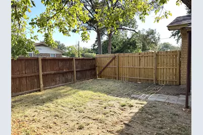 506 Walnut Street, Collinsville, TX 76233 - Photo 15