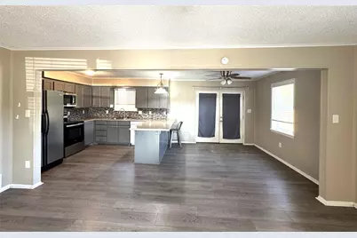506 Walnut Street, Collinsville, TX 76233 - Photo 3