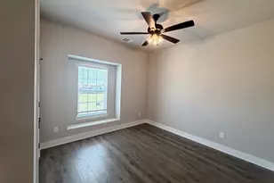 933 Cooksey Ct, Grandview, TX 76050 - Photo 21