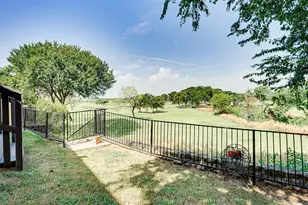 3925 Silver Meadow Ln, Grand Prairie, TX 75052 - Photo 23