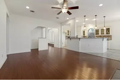 3925 Silver Meadow Lane, Grand Prairie, TX 75052 - Photo 5
