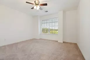 3925 Silver Meadow Ln, Grand Prairie, TX 75052 - Photo 19