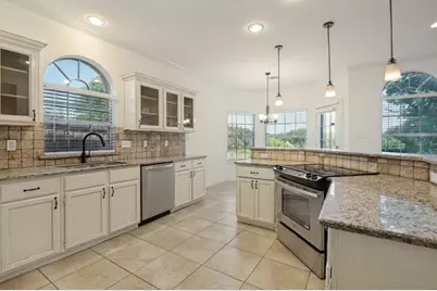 3925 Silver Meadow Lane, Grand Prairie, TX 75052 - Photo 11