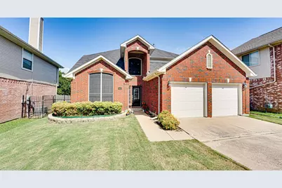 3925 Silver Meadow Lane, Grand Prairie, TX 75052 - Photo 1