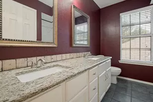 3925 Silver Meadow Ln, Grand Prairie, TX 75052 - Photo 17