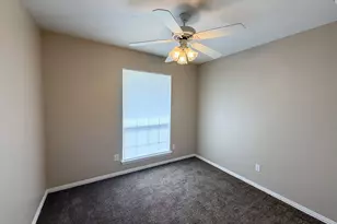 18 Country Club Pl, Waxahachie, TX 75165 - Photo 15