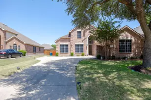 10002 River Bend Dr, Rowlett, TX 75089 - Photo 3