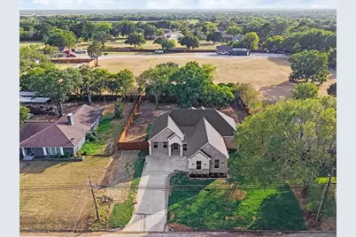 855 N Kaufman Street, Seagoville, TX 75159 - Photo 1