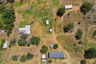 937 Co Rd 4790, Boyd, TX 76023 - Photo 39