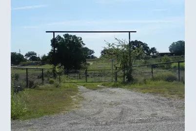 937 County Road 4790, Boyd, TX 76023 - Photo 3