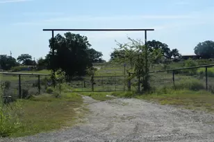 937 Co Rd 4790, Boyd, TX 76023 - Photo 3