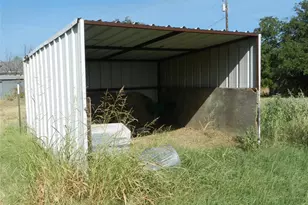 937 Co Rd 4790, Boyd, TX 76023 - Photo 33