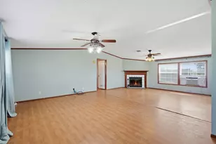 937 Co Rd 4790, Boyd, TX 76023 - Photo 7