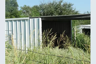 937 County Road 4790, Boyd, TX 76023 - Photo 35