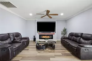 3156 Abbey Rd, Carrollton, TX 75007 - Photo 5