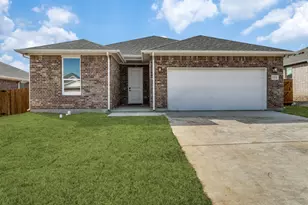 1424 Dry Crk Dr, Cleburne, TX 76033 - Photo 1