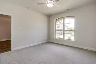 6918 Houndstooth Pl, Arlington, TX 76001 - Photo 15