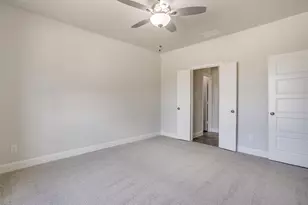 6918 Houndstooth Pl, Arlington, TX 76001 - Photo 13
