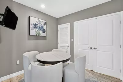 500 Throckmorton Street #2202, Fort Worth, TX 76102 - Photo 11