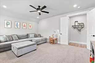 3525 Lariat Trl, Van Alstyne, TX 75495 - Photo 11