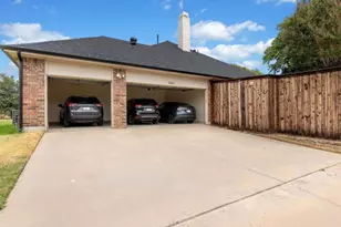 2600 Oakland Hills Dr, Plano, TX 75025 - Photo 21