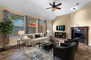 2600 Oakland Hills Dr, Plano, TX 75025 - Photo 9