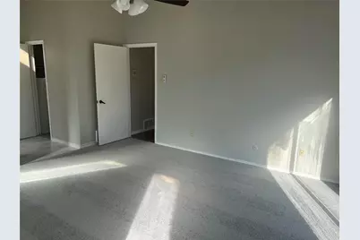 109 Wilshire Drive, Euless, TX 76040 - Photo 19