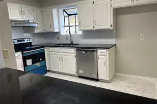 109 Wilshire Dr, Euless, TX 76040 - Photo 7