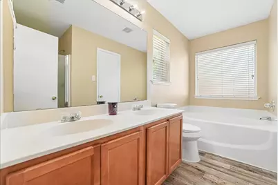1002 James Donald Lane, Glenn Heights, TX 75154 - Photo 21