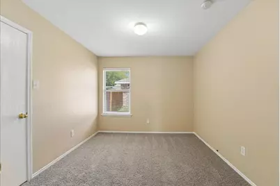 1002 James Donald Lane, Glenn Heights, TX 75154 - Photo 23