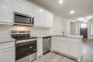6912 Houndstooth Pl, Arlington, TX 76001 - Photo 9