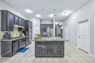 3904 Deer Lake Drive, McKinney, TX 75071 - Photo 11