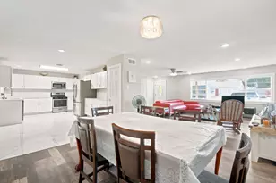 109 W 11th St, Irving, TX 75060 - Photo 11