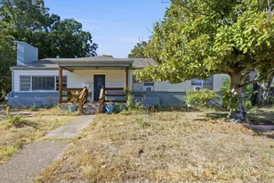 109 W 11th St, Irving, TX 75060 - Photo 21