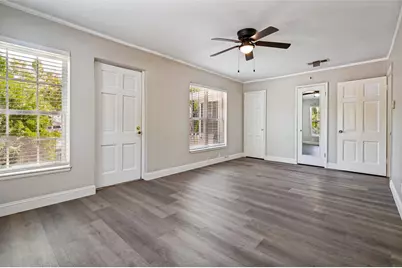705 Reverchon Drive, Dallas, TX 75211 - Photo 17